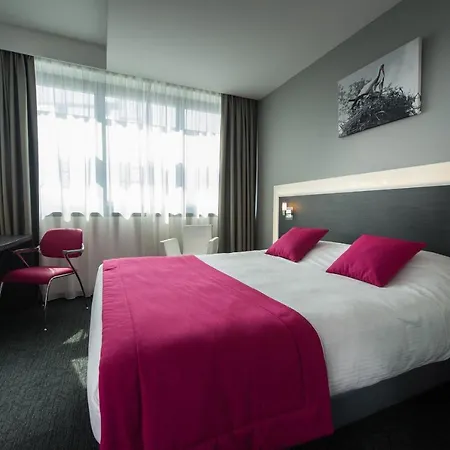 Hotel Athena