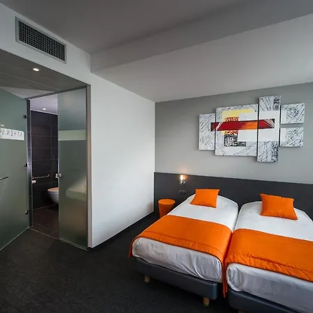 Athena Hotel